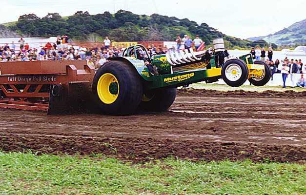 tractor pulling delineation